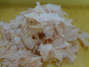 削りたて鰹本節